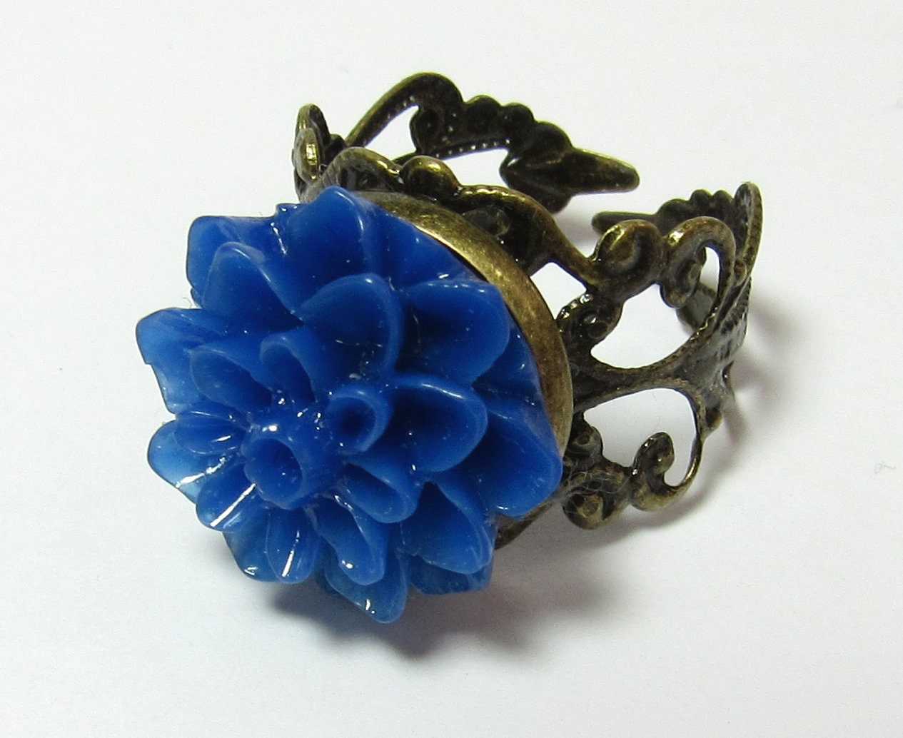 Victorian-Inspired Blue Mum Filigree Brass Adjustable Ring