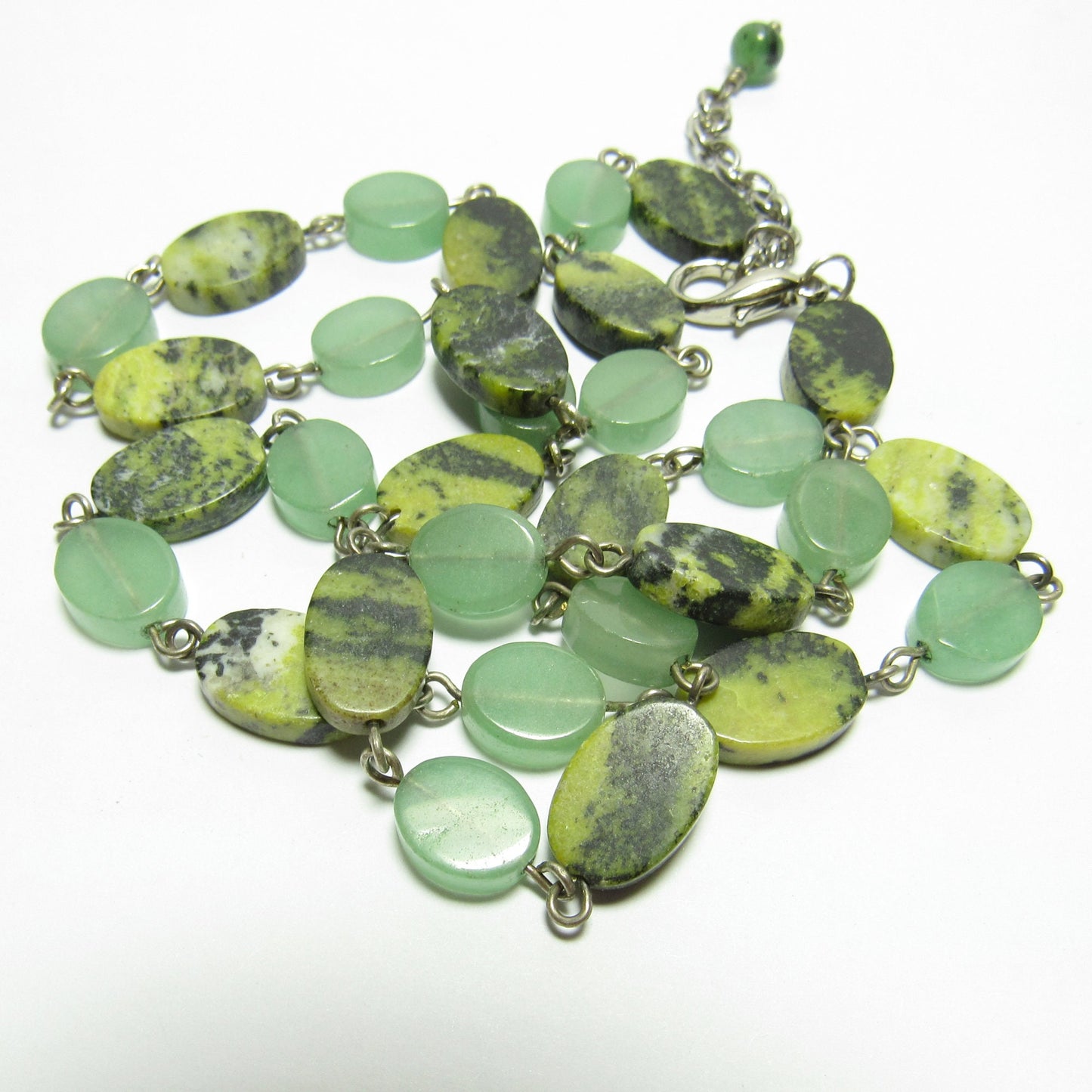 Green Aventurine and Serpentine Oval Beaded Chain Necklace