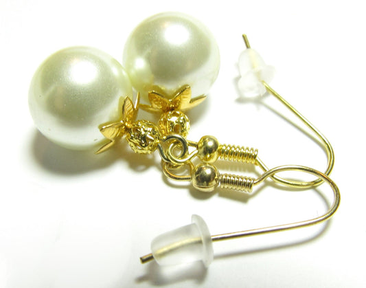 Cream Czech Glass Pearl and Gold Earrings