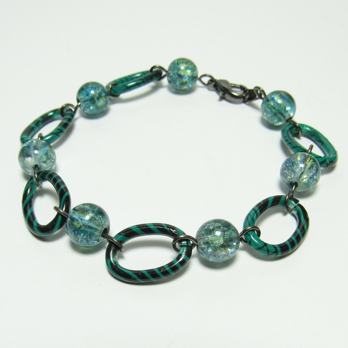 OOAK Green Chain and Crackled Glass Beaded Bracelet